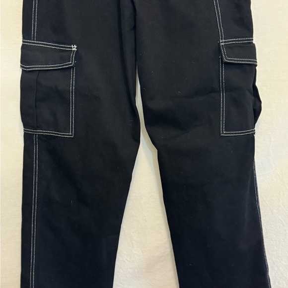 B-213 Simple Society NWT Black Super High Rise Straight Leg Cargo Pants Size 17 - Picture 7 of 14